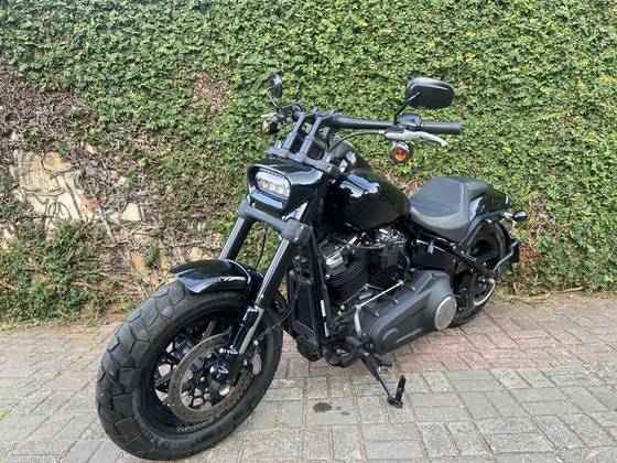 HARLEY-DAVIDSON SOFTAIL FAT BOB 114 